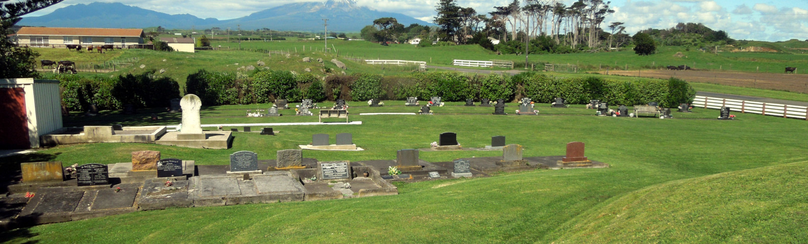 Rahotu cemetery